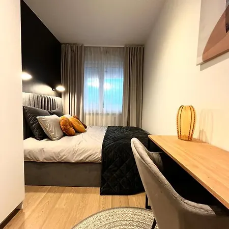 Lovely Apartment-3